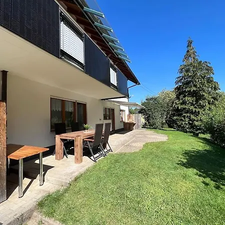 Bachgefluester Daire